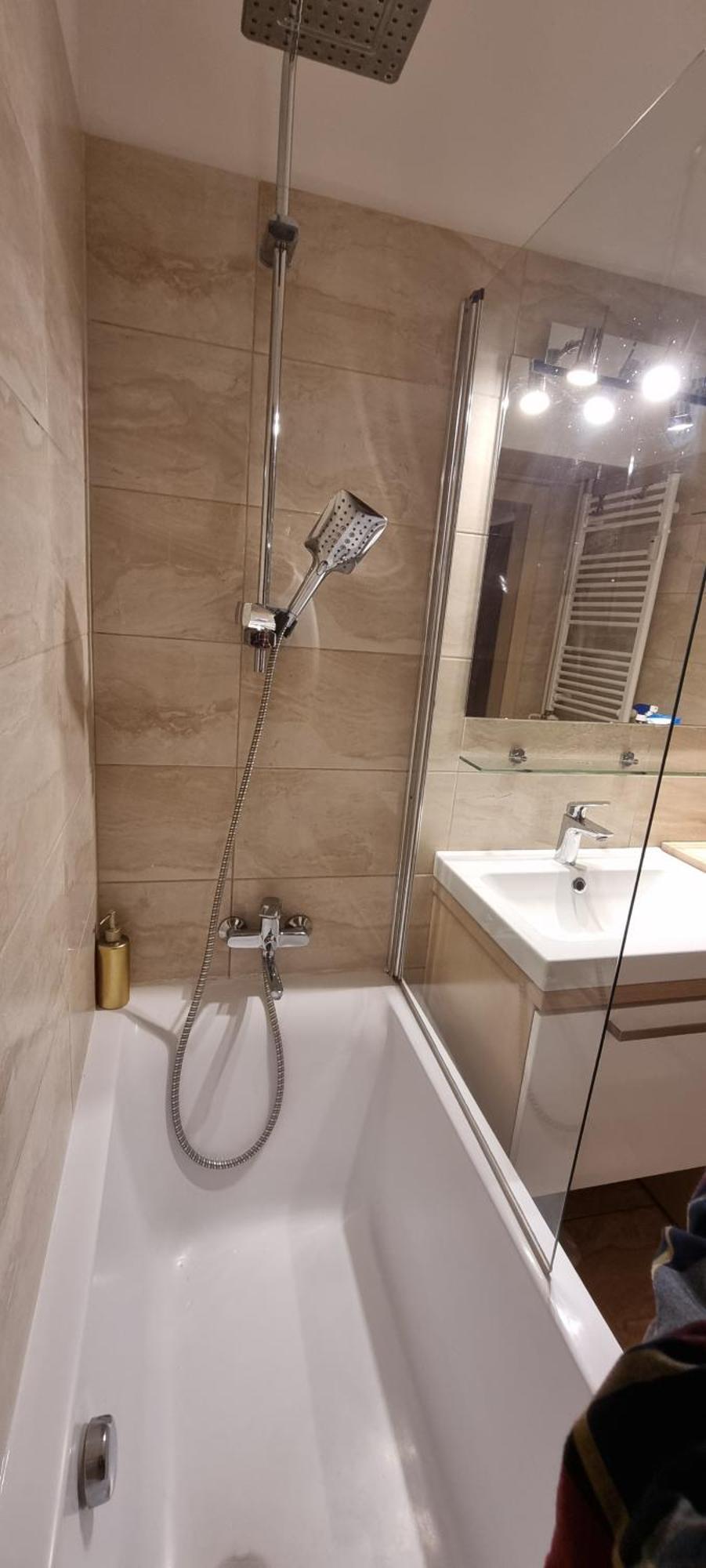 Huge Apartment Next To Train Station Close To The City Center Bratislava Exterior foto